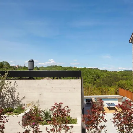 Flor Tatil Evi Labin (Istria)
